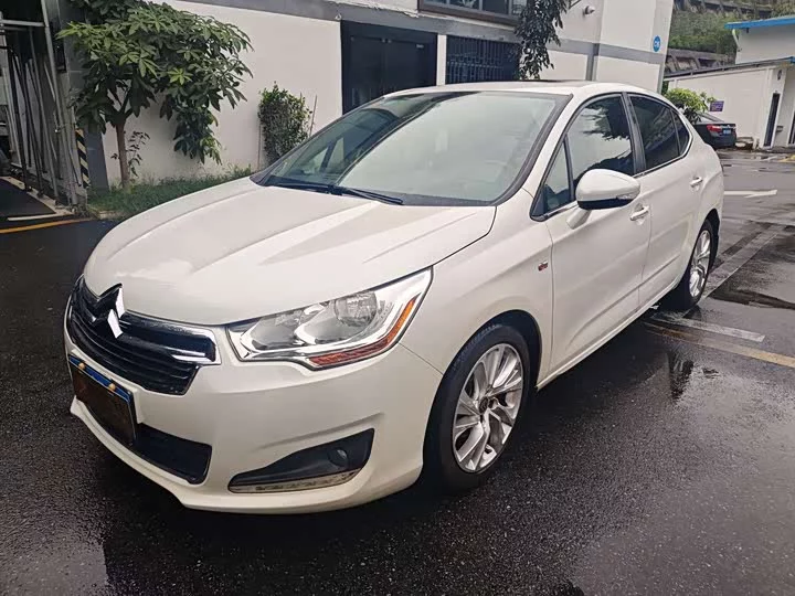 Citroën C4L