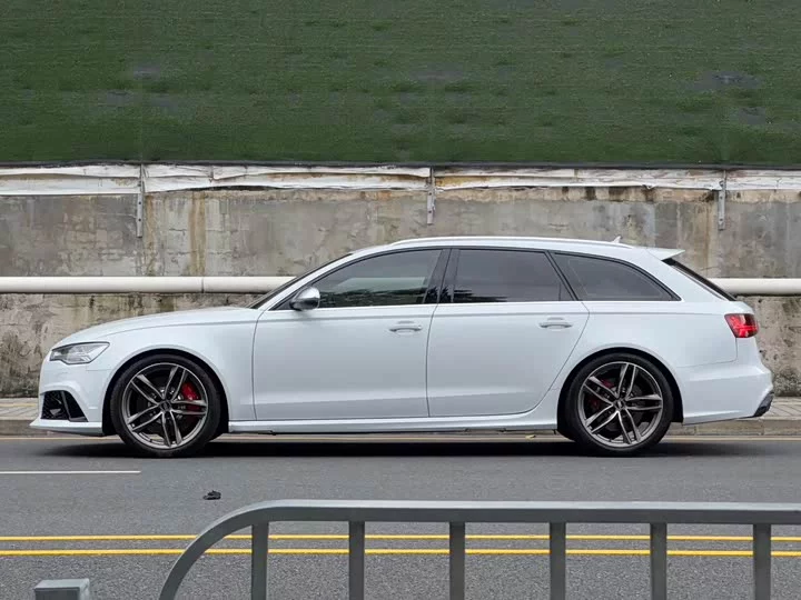 Audi RS 6