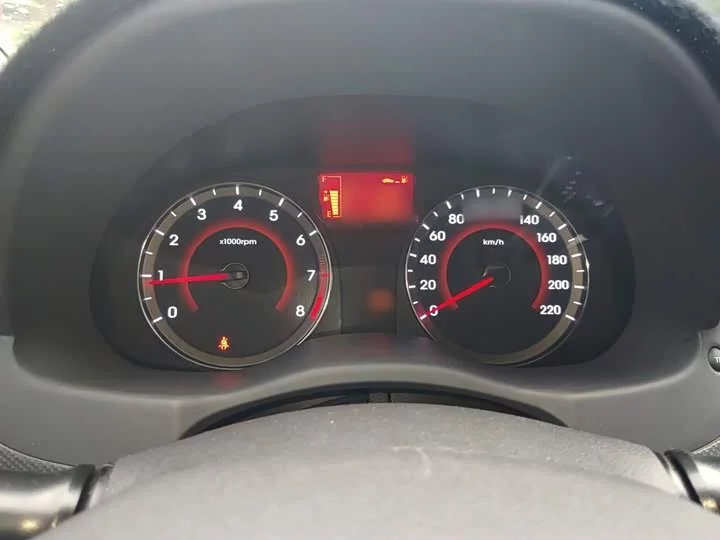 Hyundai Rena