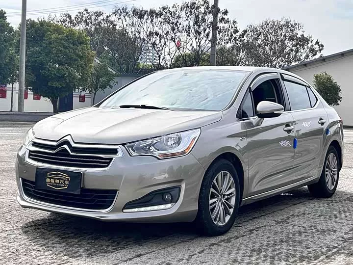 Citroën C4L