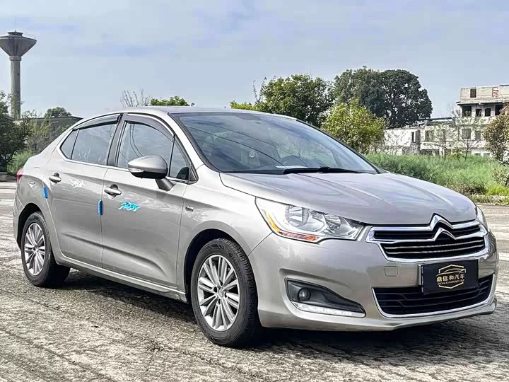 Citroën C4L