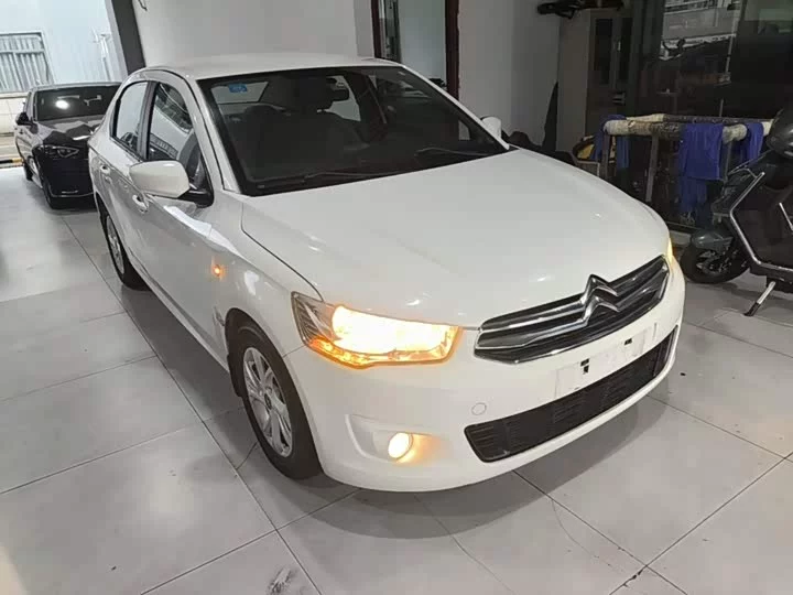Citroën Elysee