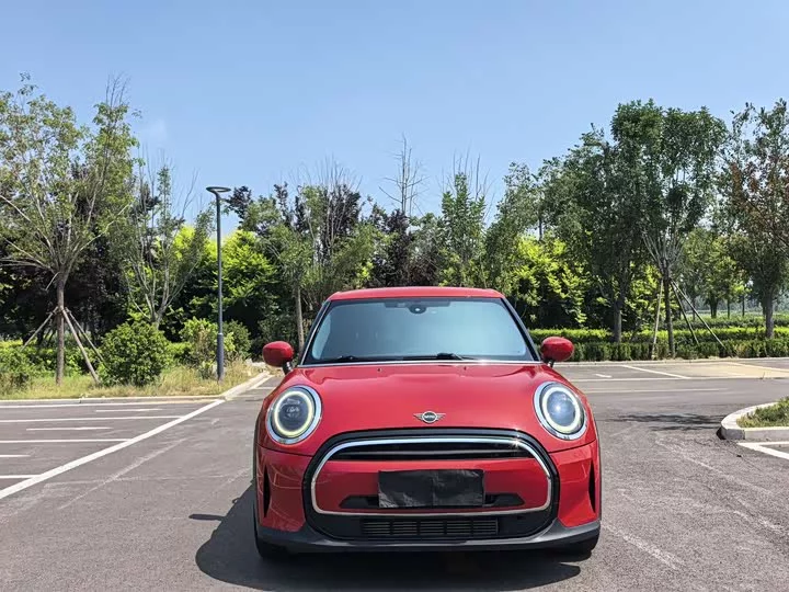 MINI 