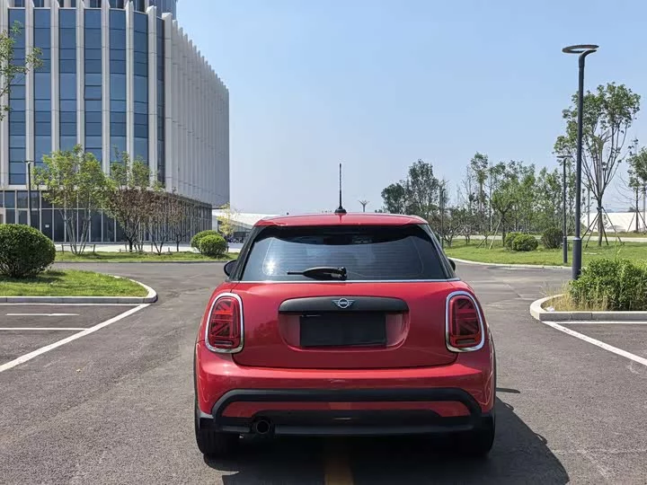 MINI 