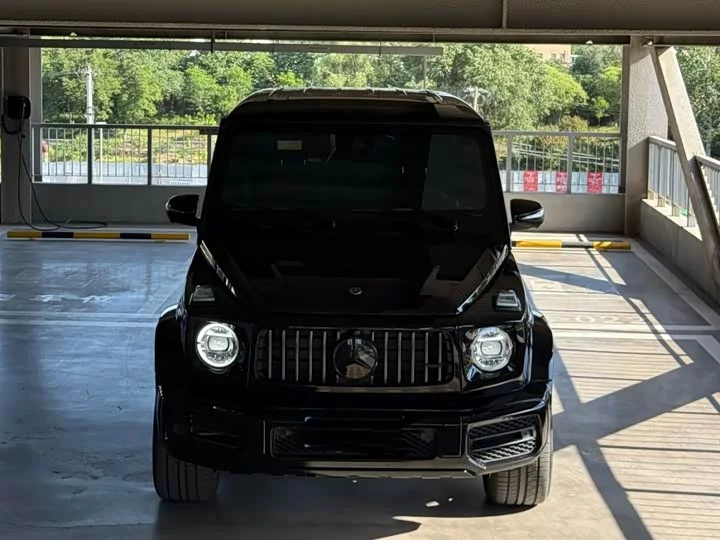 Mercedes-Benz G-rated