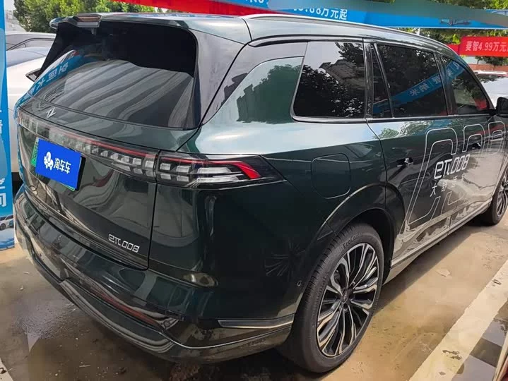 Dongfeng eπ008