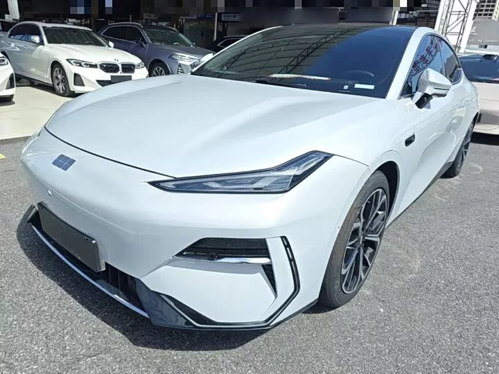Geely Galaxy E8