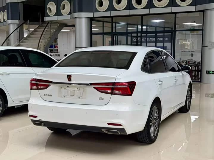 Roewe i6 Classic