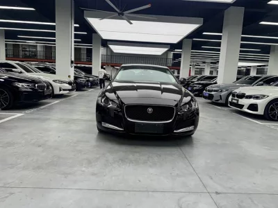 Jaguar XFL