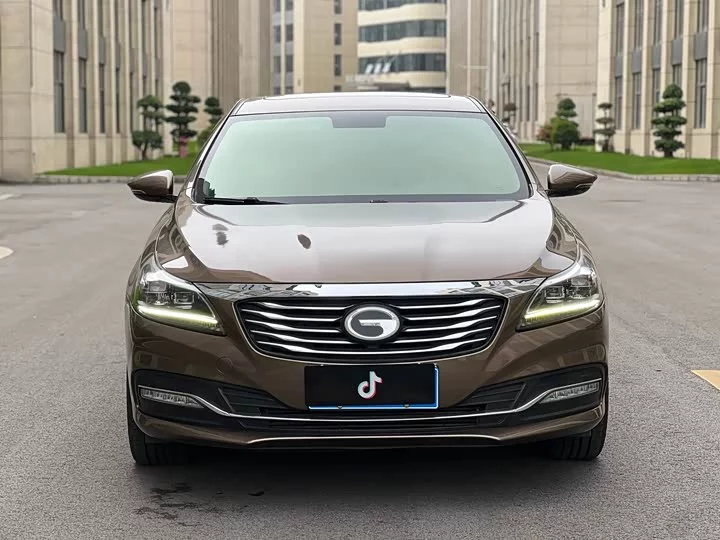 GAC Trumpchi GA8