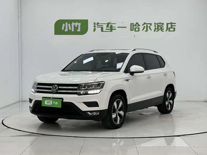 Volkswagen Tharu