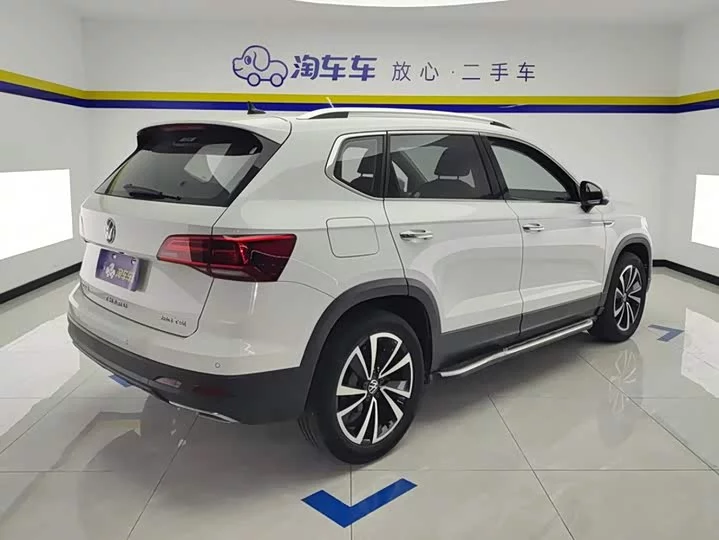 Volkswagen Tharu