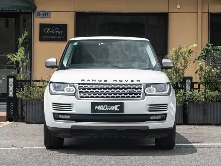 Land Rover range rover