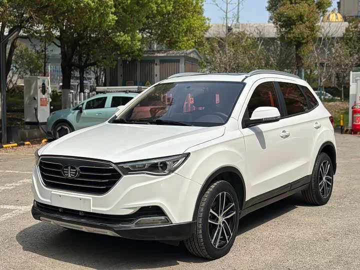 FAW Besturn X40