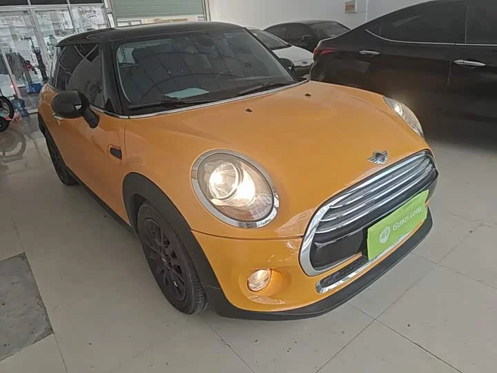 MINI 