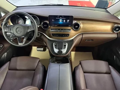 Mercedes-Benz Class V