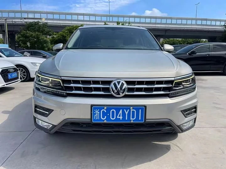 Volkswagen Tiguan L