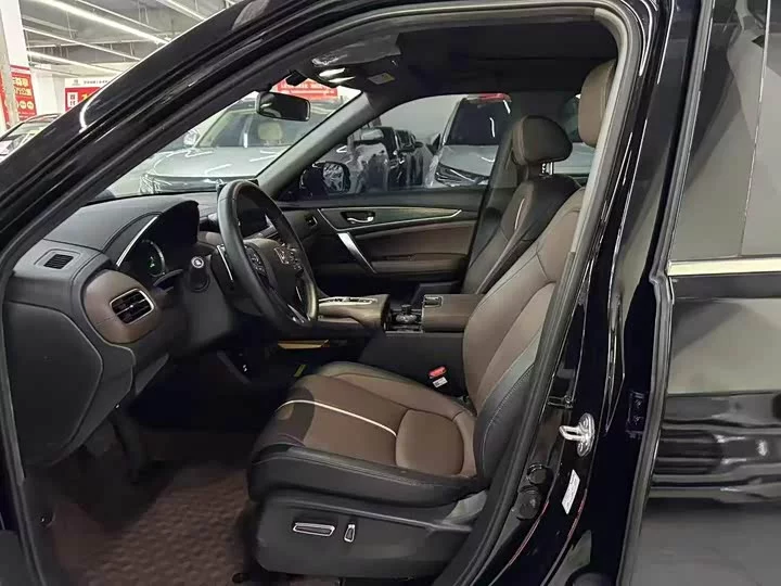 Honda UR-V