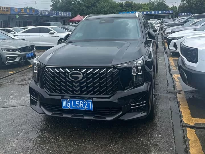 GAC Trumpchi GS8