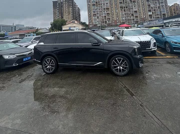 GAC Trumpchi GS8