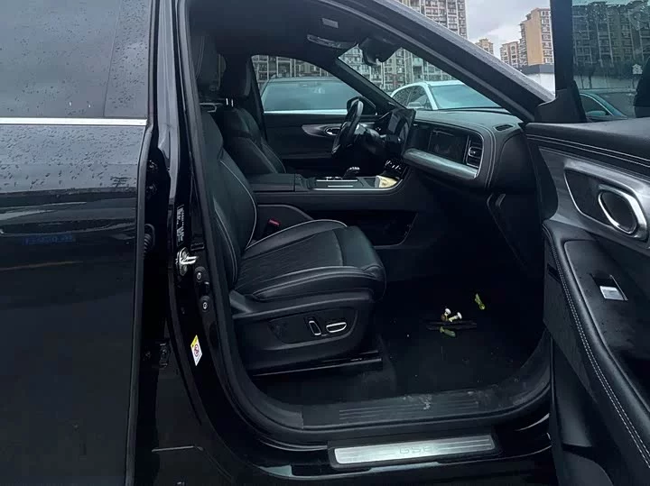 GAC Trumpchi GS8