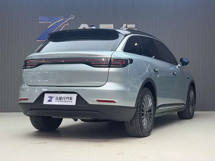 Leapmotor Zero running C11
