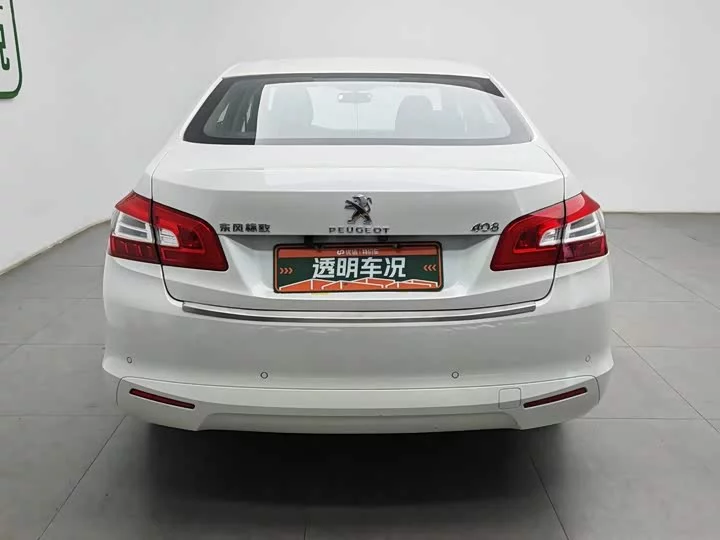 Peugeot 408
