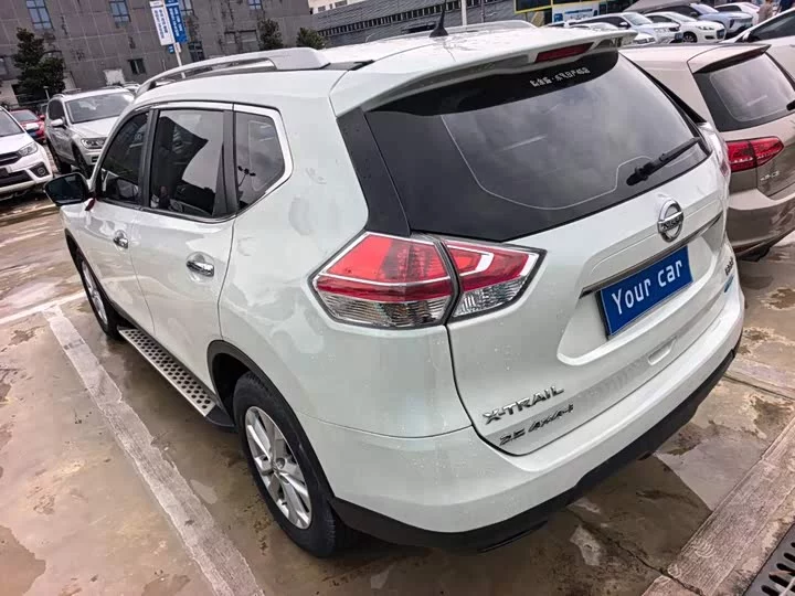 Nissan Qijun