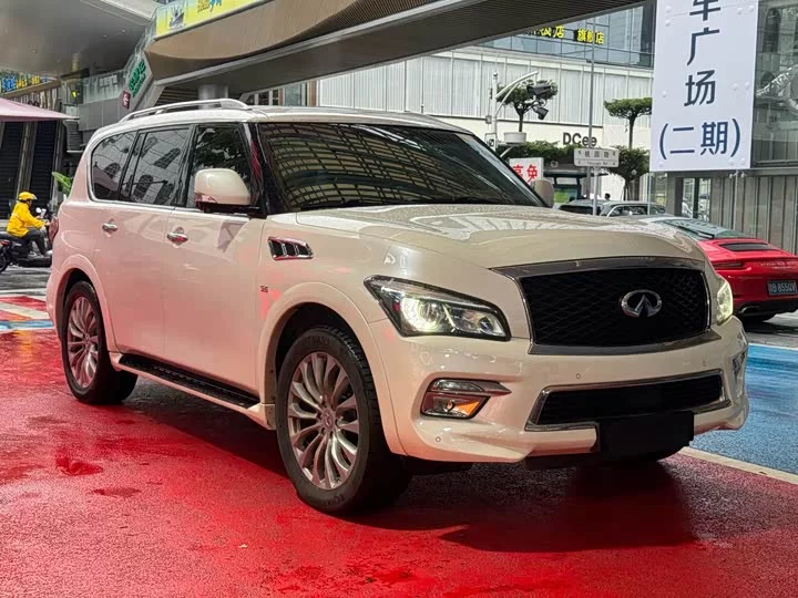 Infiniti QX80