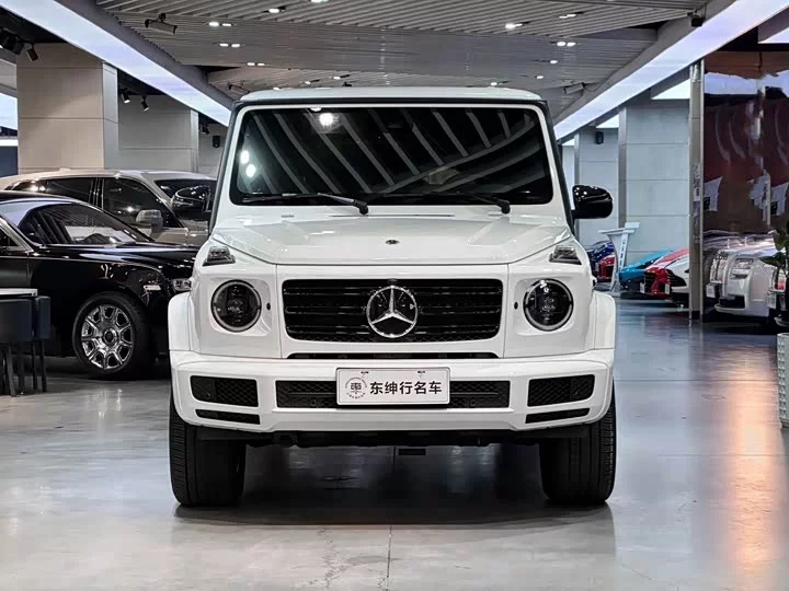 Mercedes-Benz G-rated