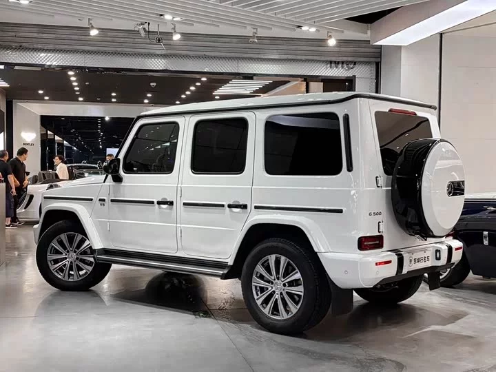 Mercedes-Benz G-rated
