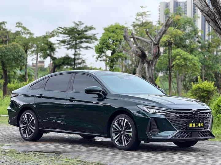 Chery Arrizo 8