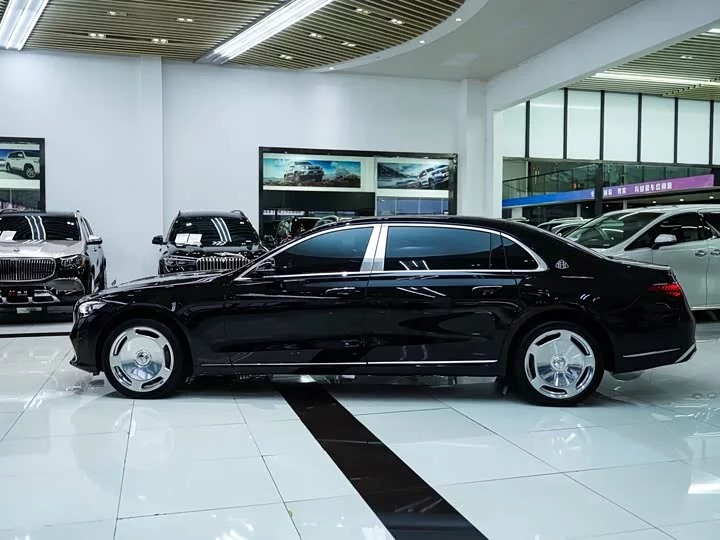 Mercedes-Benz Maybach S-Class