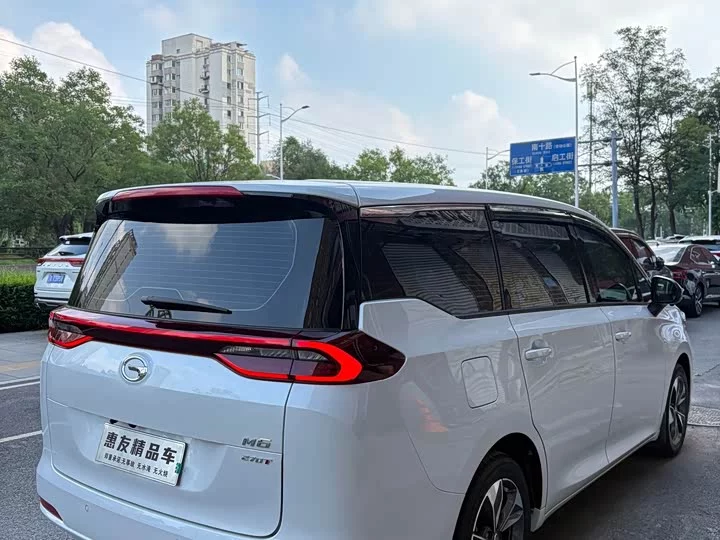 GAC Trumpchi M6