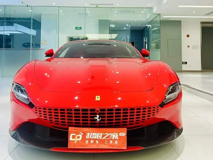 ferrari Roma
