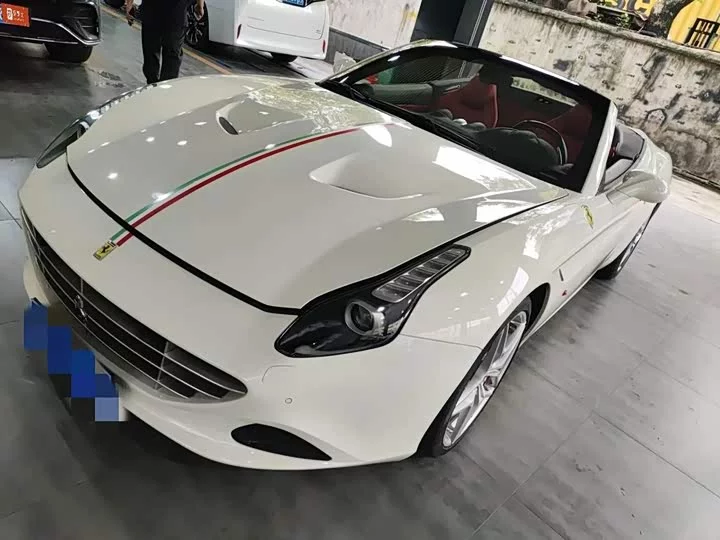 ferrari California T
