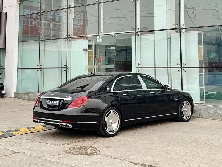 Mercedes-Benz Maybach S-Class