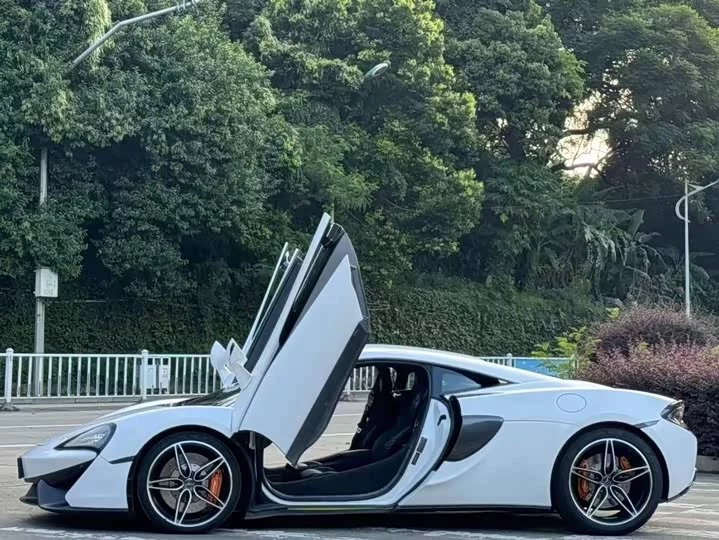 McLaren 540C