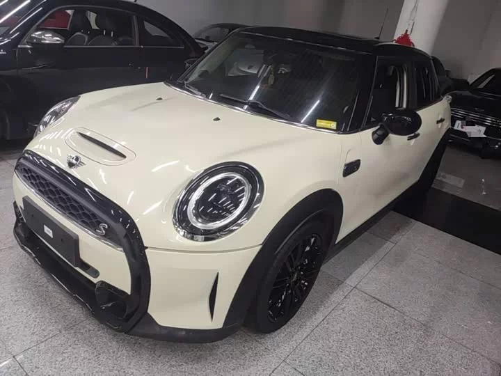 MINI 