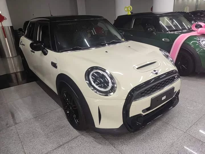 MINI 
