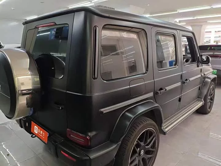 Mercedes-Benz G-rated