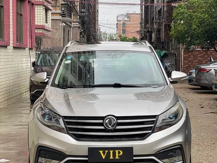Dongfeng Fengon 580