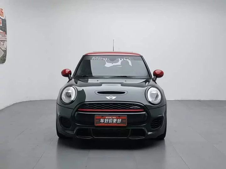 MINI JCW