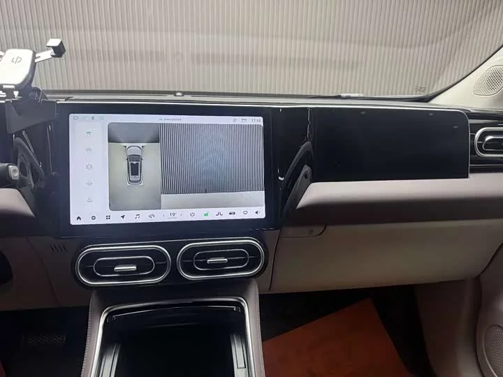 Leapmotor Zero running C11