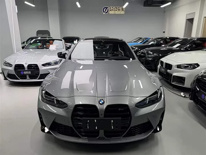 BMW M4