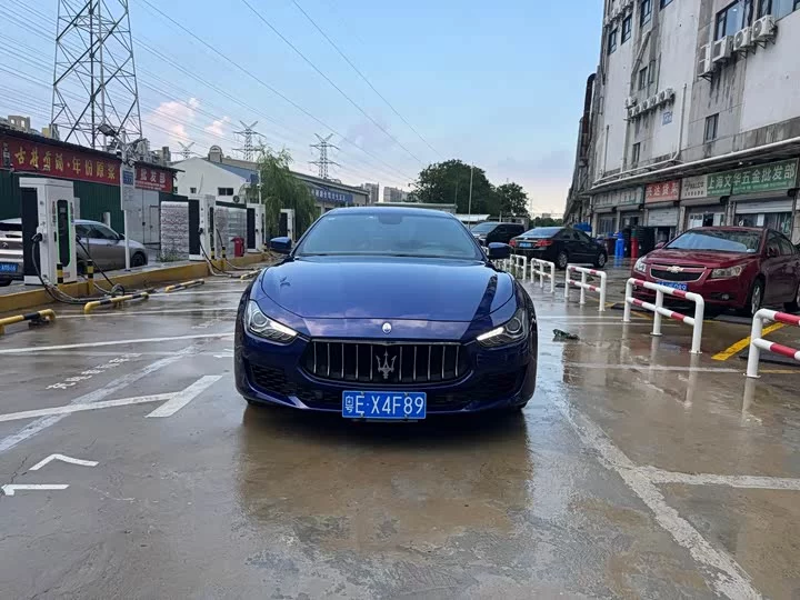 Maserati Ghibli