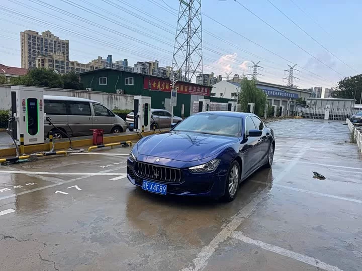 Maserati Ghibli