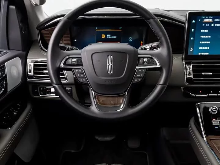 Lincoln pilot