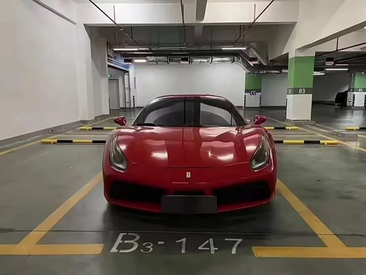 ferrari 488