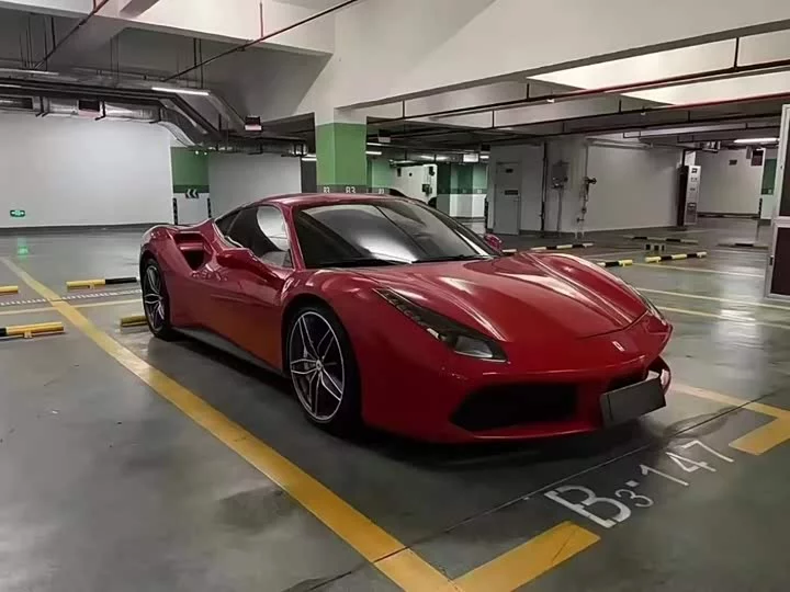 ferrari 488